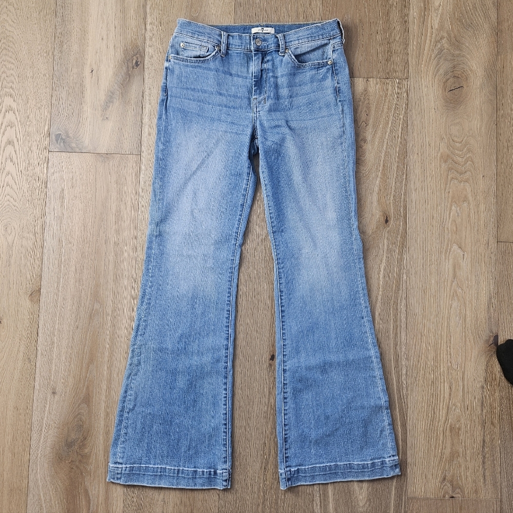 7 For All Mankind Light Blue Flare Jeans Dojo Size 31